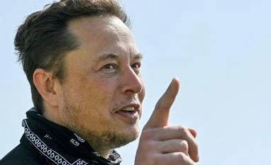 Elon Musk drops plans to join Twitter board, deletes weekend tweets Elon Musk