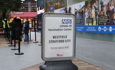 UK could face major Omicron wave from January next year, new analysis warns Omicron, UK Covid-19