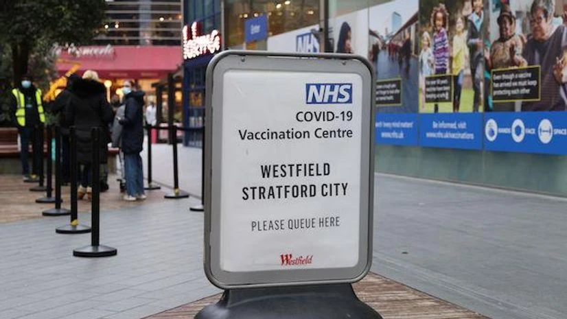 Omicron, UK Covid-19 Photo: Bloomberg