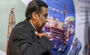 Mukesh Ambani's latest buy: A Rolls Royce costing Rs 13.14 crore Mukesh Ambani