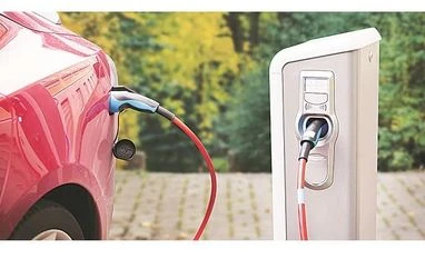 Greaves Electric Mobility sells over 10,000 units in December 2021 electric mobility