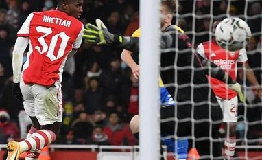 Eddie Nketiah treble, Patino debut goal as Arsenal advances in cup Eddie Nketiah, Arsenal