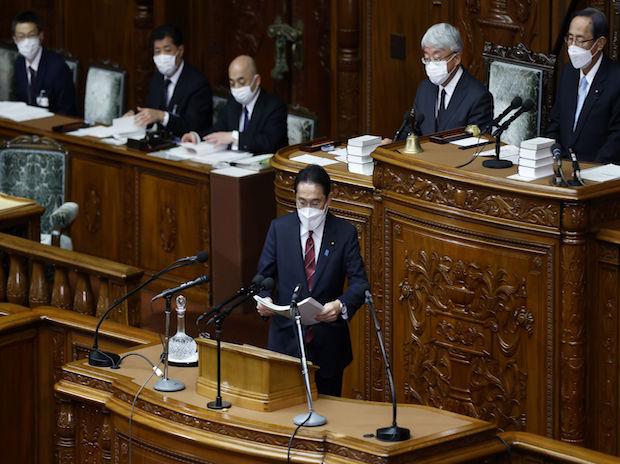 Japanese cabinet approves record budget for fiscal 2022