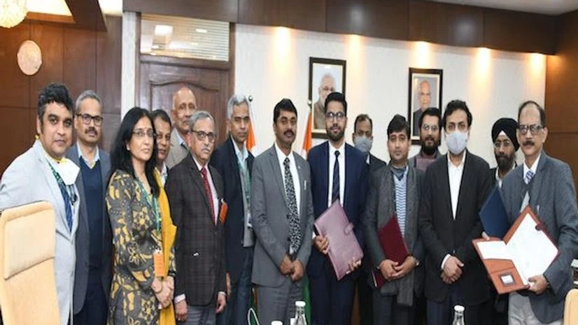 DRDO DRDO gives tech of extreme cold clothing system to 5 Indian firms