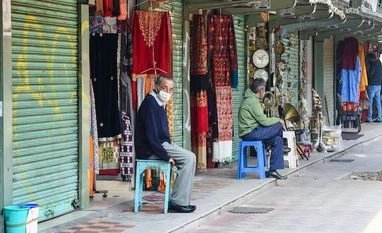 Traders in Delhi request DDMA to amend Covid restrictions under GRAP shops, traders in Delhi