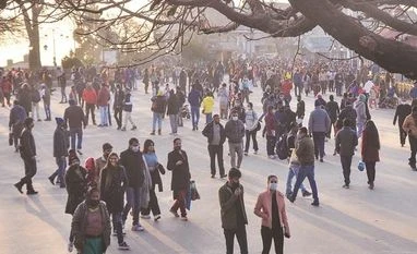 India reports 16,764 new COVID-19 cases, Omicron tally surges to 1,270 coronavirus