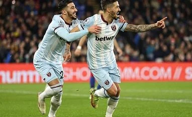EPL: Lanzini's double leads West Ham to 3-2 win at Crystal Palace West Ham, EPL, Manuel Lanzini