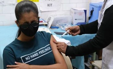 Delhi likely to see 17,000 new Covid-19 cases today: Satyendar Jain covid testing