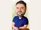 Riyaaz Amlani Riyaaz Amlani
