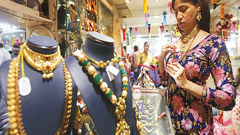 Gold 2025 silver shop