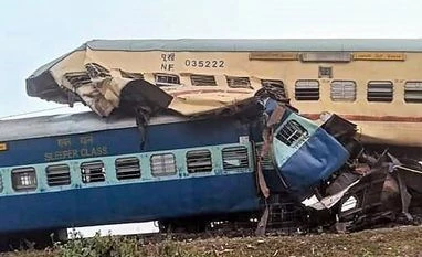 Andhra Guv condoles loss of lives in train mishap in Srikakulam district train