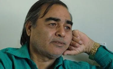 Lyricist-poet Ibrahim Ashk dies of Covid-19 complications Ibrahim Ashk