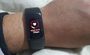 Fitbit Charge 5 review Fitbit Charge 5 review