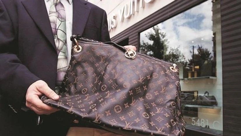 Louis Vuitton Louis Vuitton