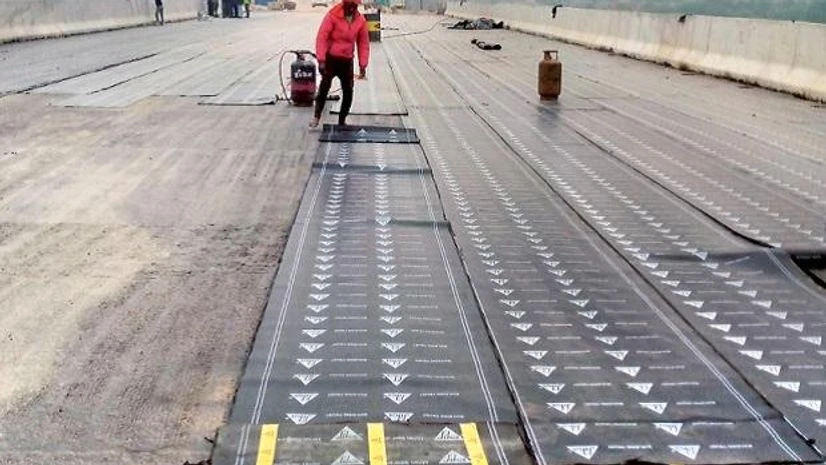 Ganga Expressway Ganga Expressway’s deadline is June 2025 but the land aquisition process has not been completed yet. Photo: Nitin Kumar