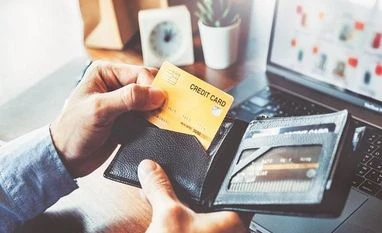 June credit card spends remain above Rs 1 trillion-mark, shows data credit cards