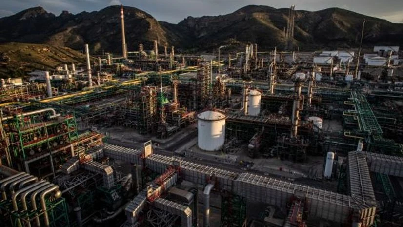 oil and gas Photo: Bloomberg