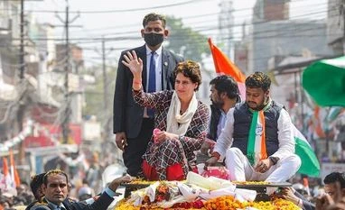 Assembly polls: Priyanka Gandhi to take stock of poll debacle in UP Priyanka Gandhi