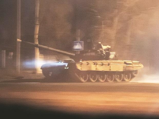 Explosions heard in Kiev after Putin announces military invasion in Ukraine