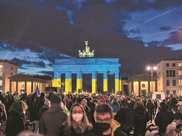 Russian delegation arrives in Belarus for talks with Ukraine officials