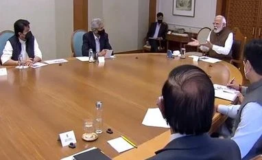 4 ministers to visit Ukraine's neighbours to arrange Indians' evacuation modi meeting