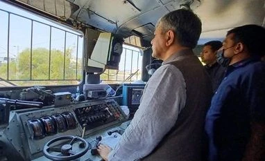2,000 km of rail network to be brought under 'Kavach' in 2022-23: Vaishnaw Ashwini Vaishnaw