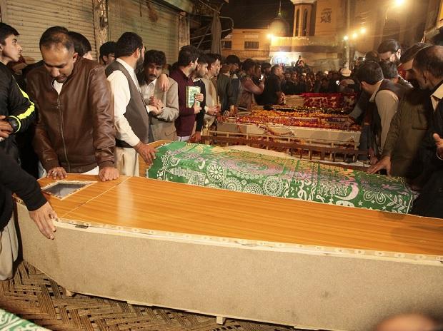 IS claims responsibility for mosque attack in Pak; death toll rises to 62