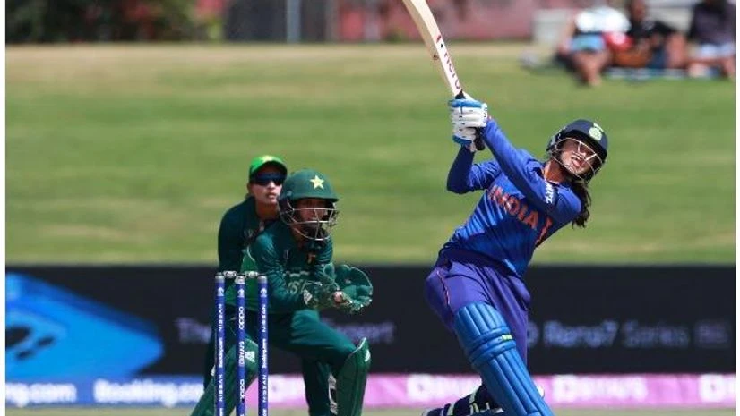 womens world cup Smriti Mandhana vs Pakistan in a World Cup match. Photo: @BCCI