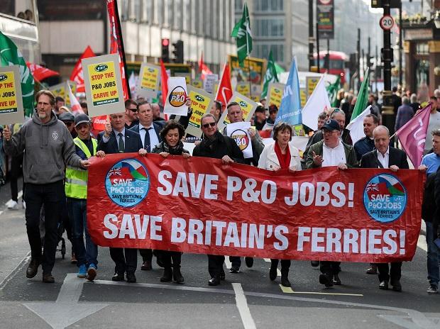 P&O Ferries boss acknowledges breaking rules in mass firings