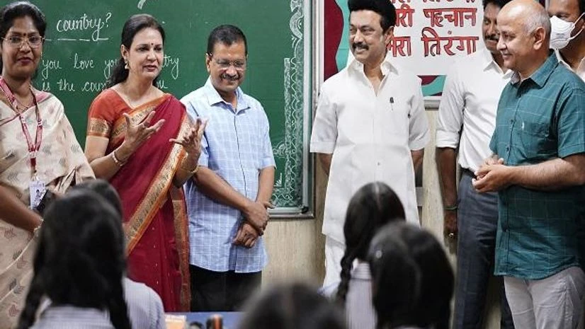 Tamil Nadu CM M K Stalin, Delhi CM Arvind Kejriwal and Dy CM Manish Sisodia visit a government school, in New Delhi (Photo: PTI) Tamil Nadu CM M K Stalin, Delhi CM Arvind Kejriwal and Dy CM Manish Sisodia visit a government school, in New Delhi (Photo: PTI)