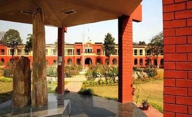 Saveetha, ISM Dhanbad best Indian institutes in QS World University list ISM Dhanbad