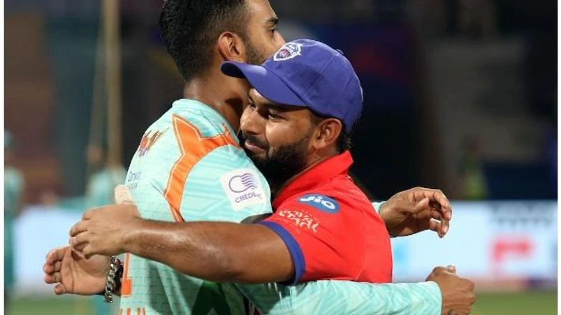 IPL 2022 LSG vs DC Rahul, Pant KL Rahul and Rishabh Pant hug before the much fancied LSG vs DC. Photo:@IPL