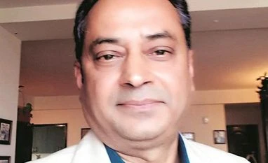 Resolve issues on liquor, or trade deals will be lopsided: CIABC's Giri Confederation of Indian Alcoholic Beverage Companies (CIABC) director-general Vinod Giri