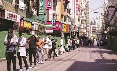 Shanghai reports 2,417 confirmed & 19,831 asymptomatic Covid cases Shanghai, China, Coronavirus