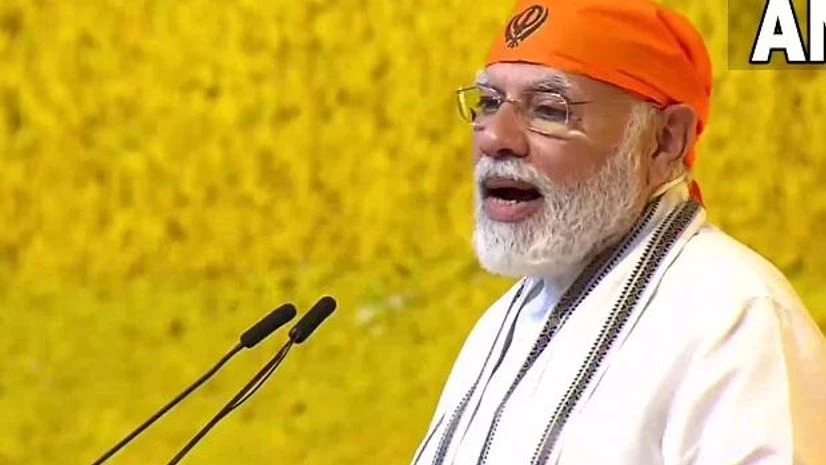 Modi, Narendra Modi PM Narendra Modi addresses the nation from Red Fort on the occasion of the 400th birth anniversary of Guru Tegh Bahadur. (Photo: Twitter/@ANI)