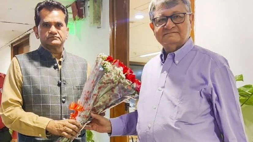 Suman K Bery, Amitabh Kant Suman K Bery, Vice Chairman designate, Niti Aayog takes charge as a full-time member of Niti Aayog in the presence of Niti Aayog CEO Amitabh Kant. (PTI Photo)