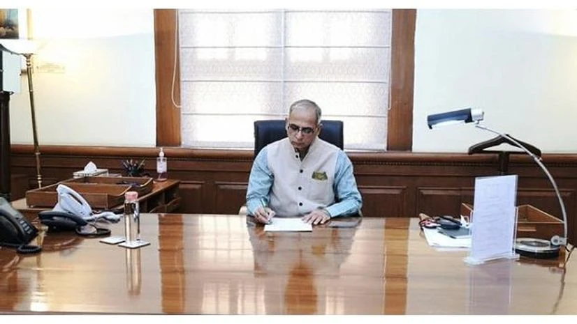 Vinay Kwatra Vinay Kwatra assumes charge as Foreign Secretary, says Ministry of External Affairs.