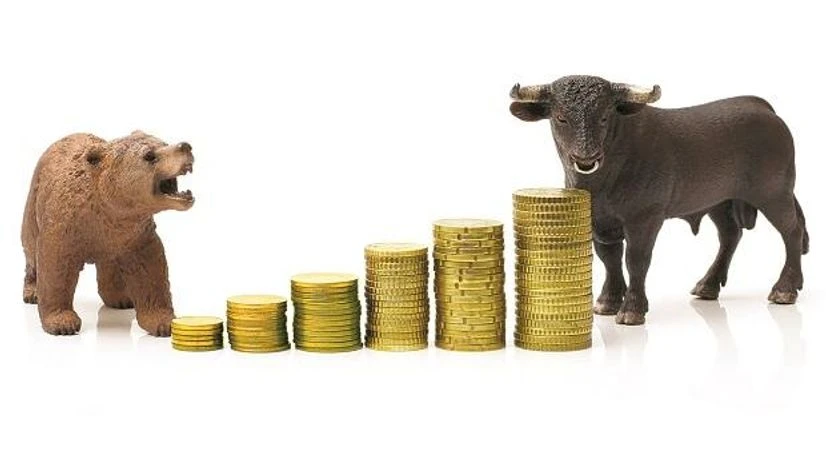 stocks From HDFC Life to ITC, here're 10 stocks that FPIs bought and sold the most