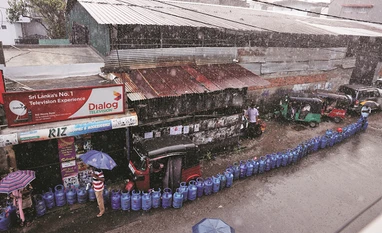 India sends one more consignment of 40,000 MT of diesel to Sri Lanka Sri Lanka