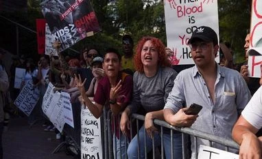 US' top gun lobbyist agrees with Biden over action against gun violence US protestors