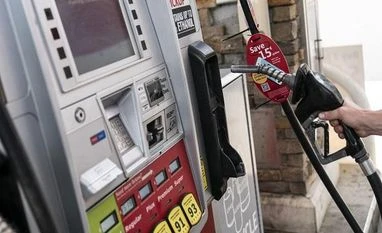 US pump prices at record high as OPEC+ producers gather for meeting US gasoline prices