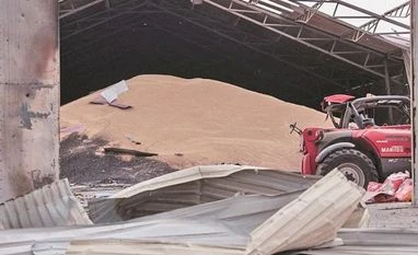 Live: Russia says Ukrainian fighters at Azot plant can surrender on Wed Ukraine grain exports