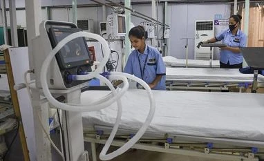 Maharashtra sees 2,946 new Covid cases, 2 deaths; active tally at 16,370 Mumbai