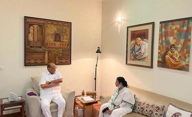 Presidential polls: Yechury says NCP chief said no to being Oppn nominee Sharad Pawar with Mamata Banerjee