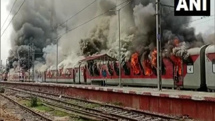train burning bihar Train set ablaze by protestors in Bihar over Agnipath scheme. Photo: ANI