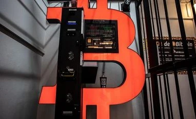 Bitcoin breaches $20,000 for first time since 2020 amid monetary tightening bitcoin, Crytpocurrency