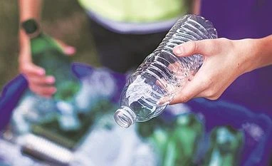 Scientists develop system to produce biodegradable plastics through CO2 plastics