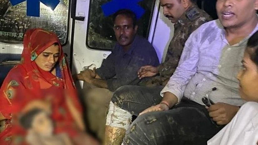 Minor rescued from borewell in Madhya Pradesh Minor rescued from borewell in Madhya Pradesh