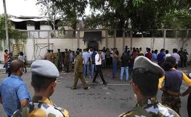 Lankan Police arrest 3 persons for setting fire to PM's private residence Sri Lanka