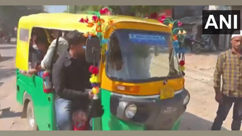 UP autorickshaw UP autorickshaw